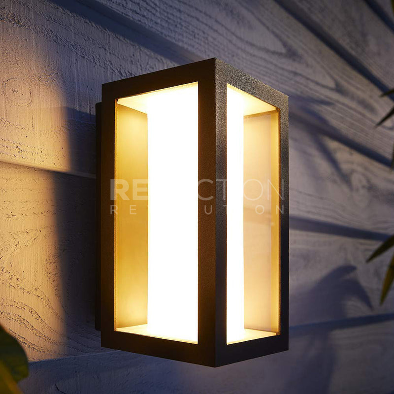 Philips Hue Impress Outdoor Wall Light